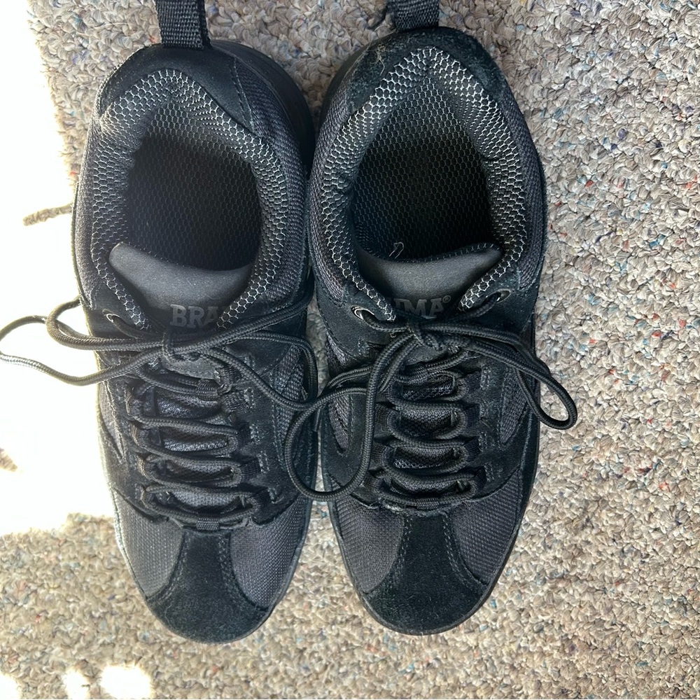 Men's Black Athletic Shoes